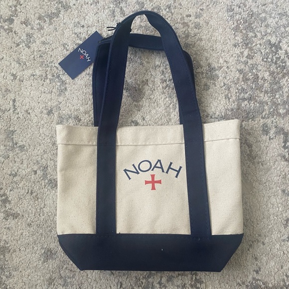 Noah Mini Core Logo Tote - Picture 1 of 8